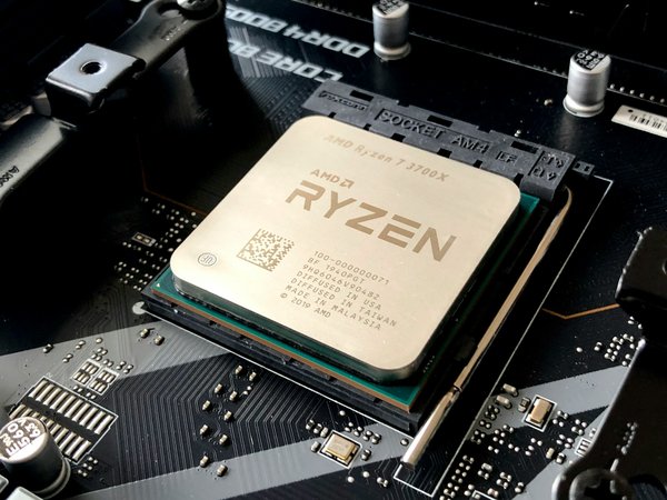 What are the optimal cooling solutions for a high-performance mini-ITX build with an AMD Ryzen 7 5800X?